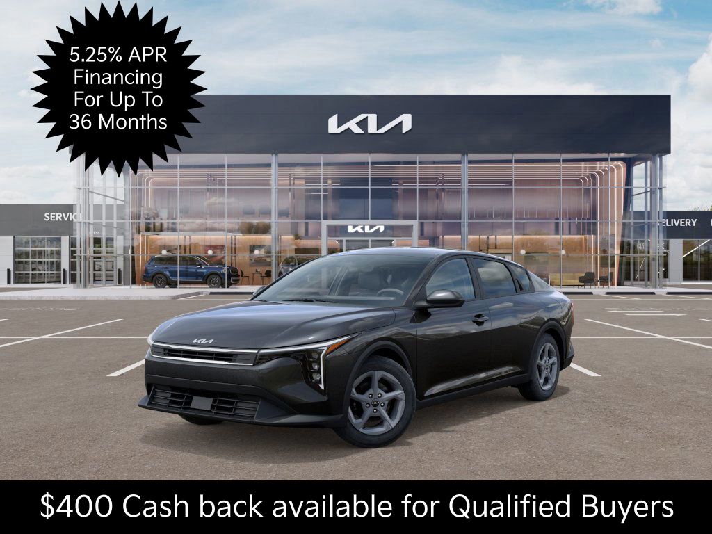 2025 Kia K4 LXS's photo