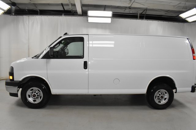 2023 Gmc Savana Cargo 2500 photo 6