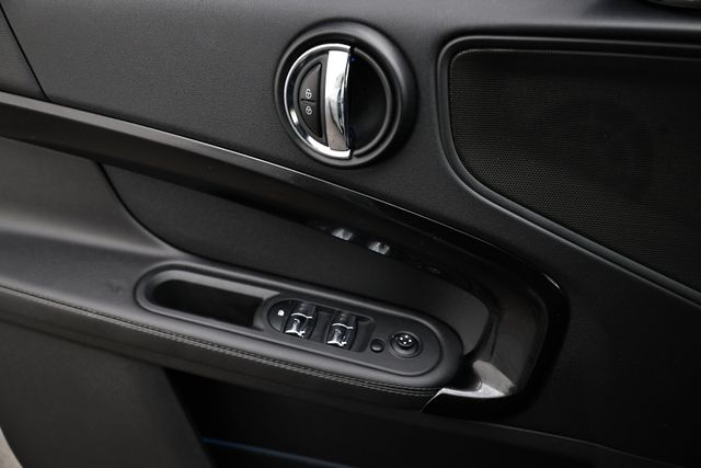 2020 Mini Cooper S ALL4 photo 14