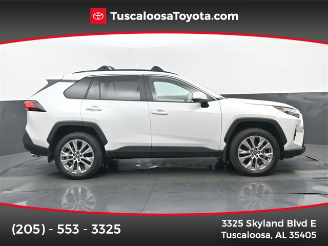 2025 Toyota RAV4 XLE Premium's photo