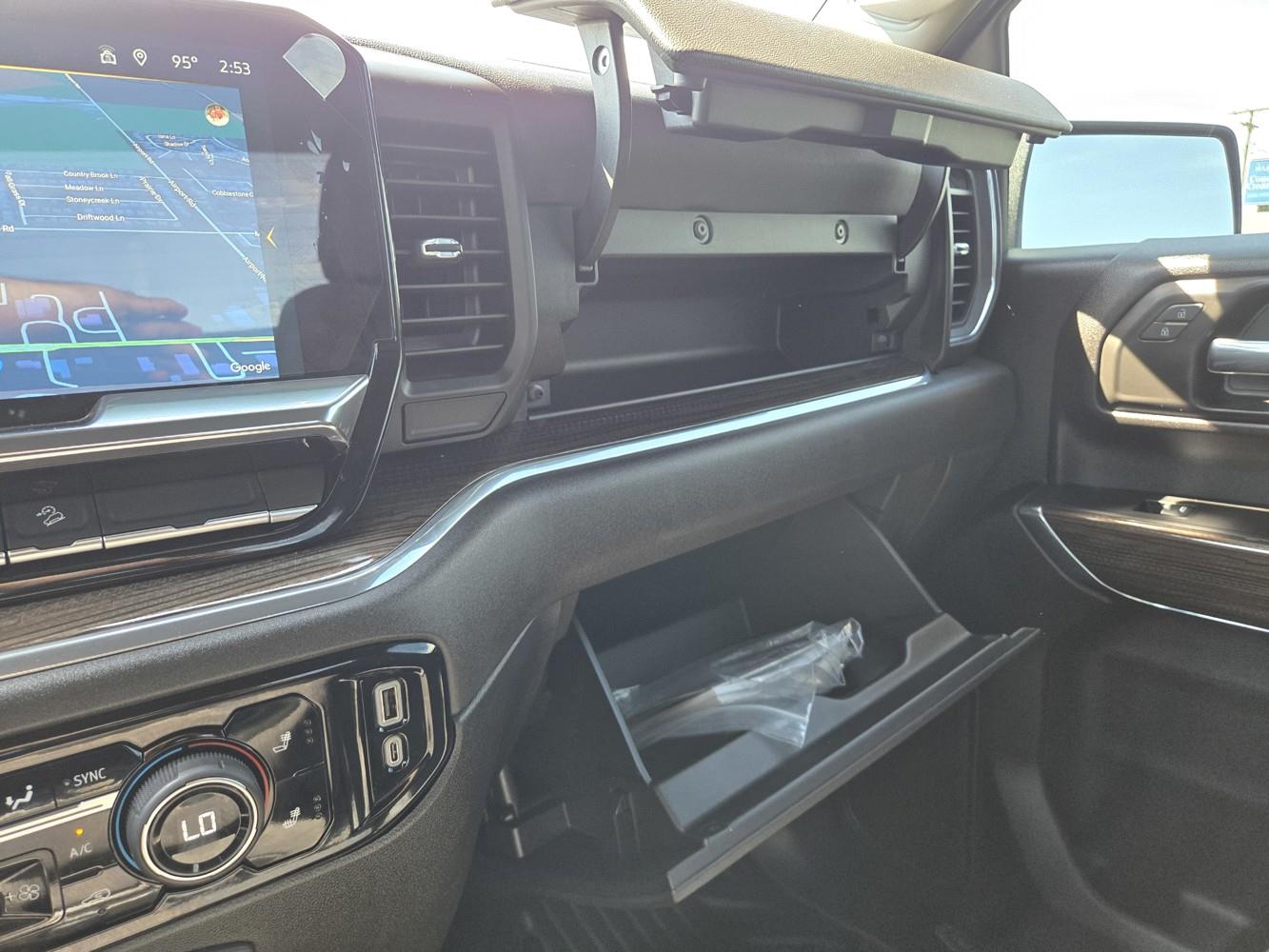 2025 Chevrolet Silverado 2500HD LT photo 10