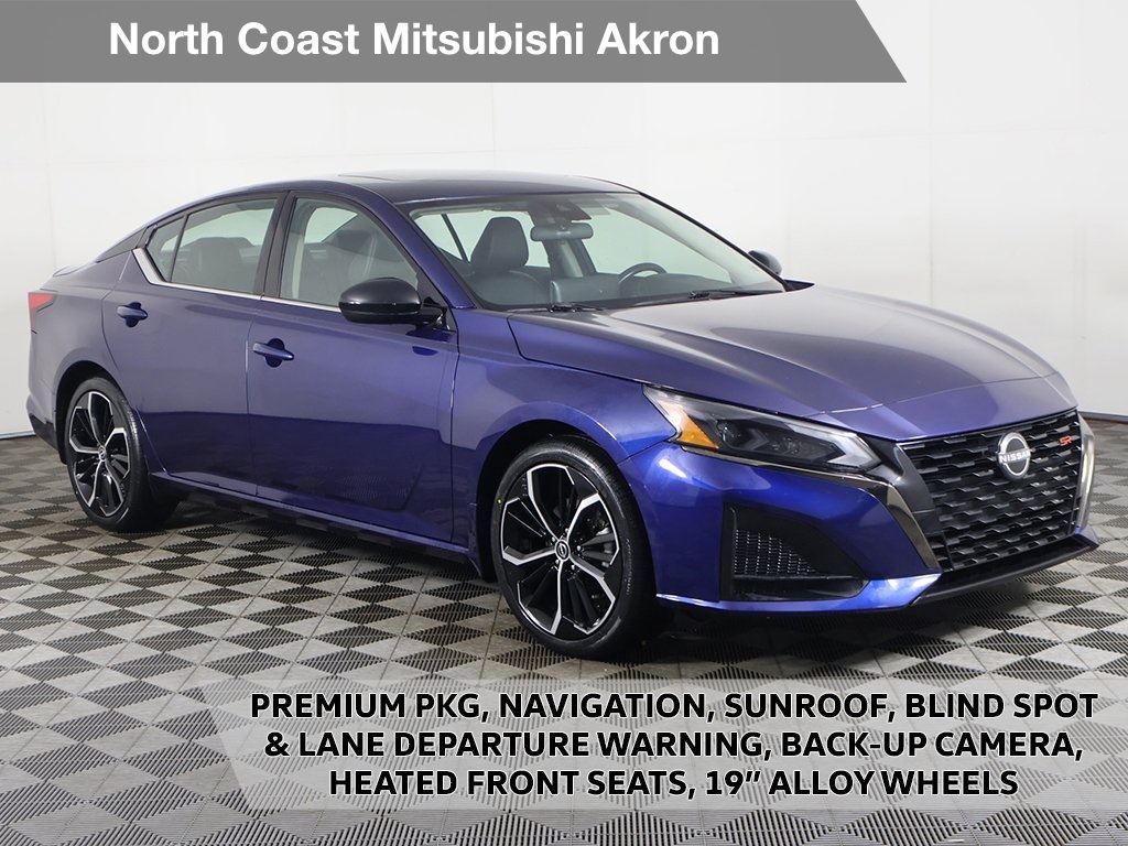 2023 Nissan Altima SR