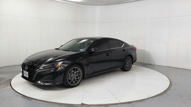 2024 Nissan Altima 2.0 SR