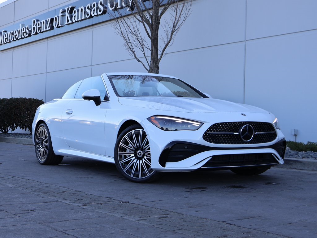 2026 Mercedes-Benz CLE CLE 450's photo