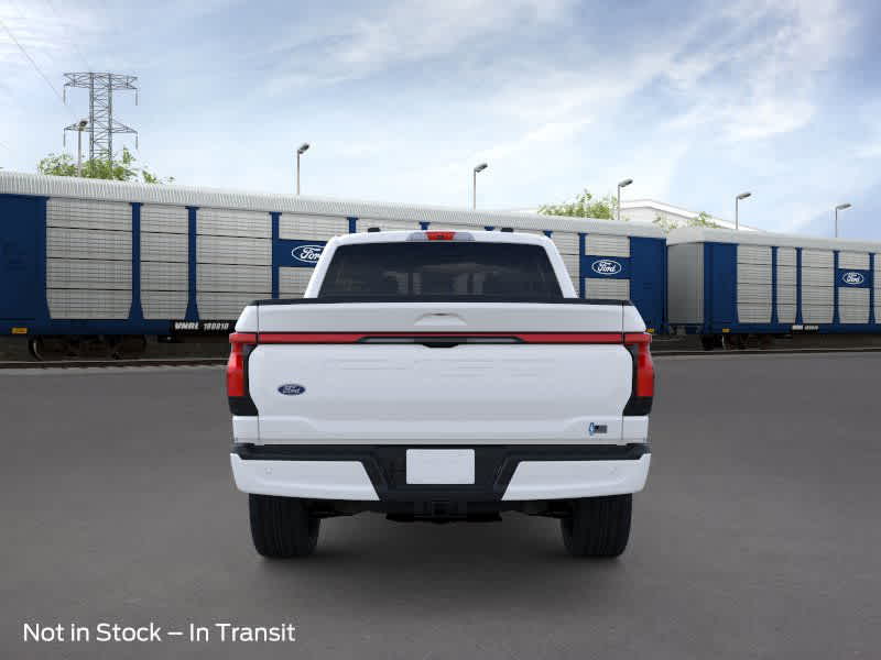 2025 Ford F-150 Lightning Platinum photo 5