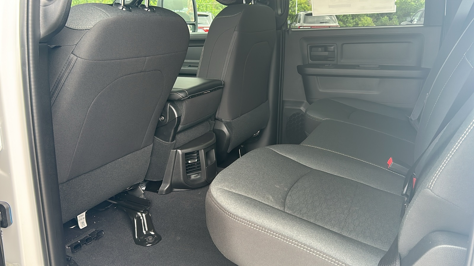 2025 Ram 2500 Tradesman photo 28