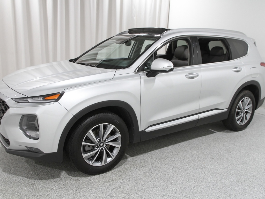 2020 Hyundai Santa Fe SEL Sport photo 3