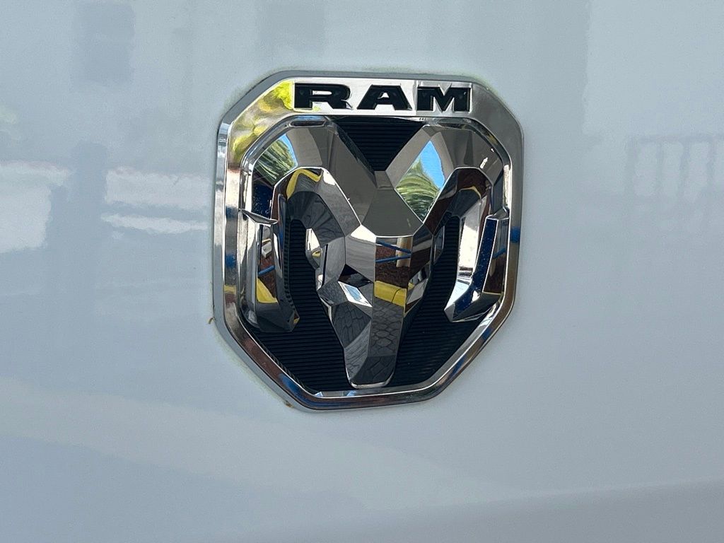 2023 Ram ProMaster 2500 Base photo 17
