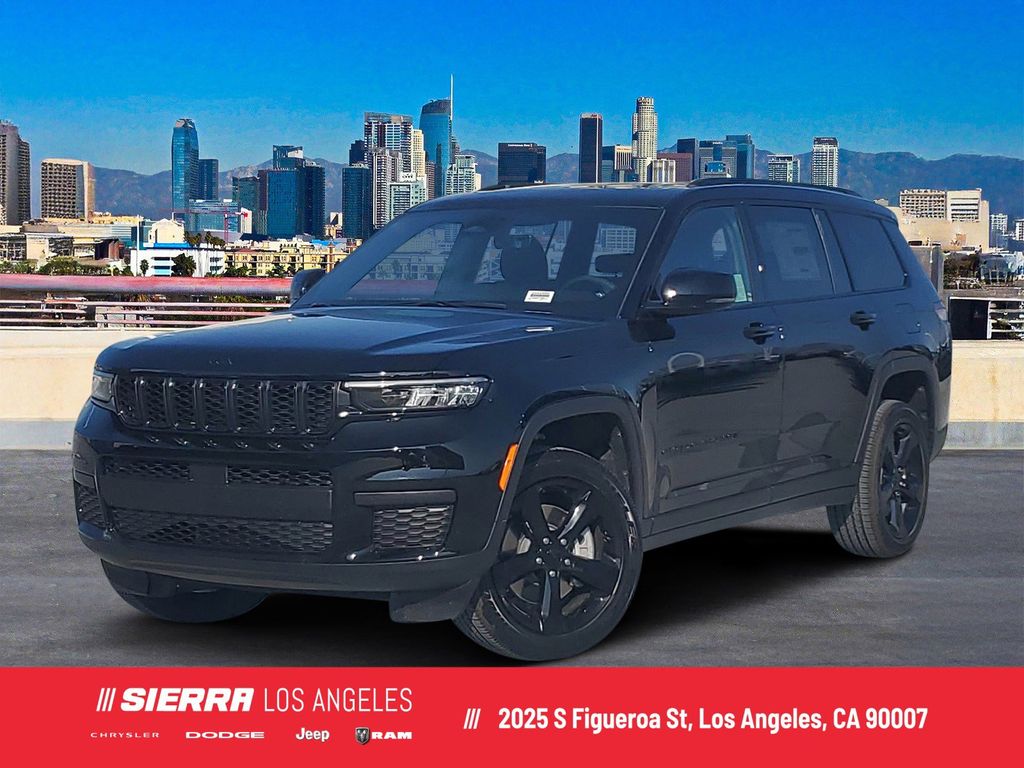 2025 Jeep Grand Cherokee L Altitude's photo