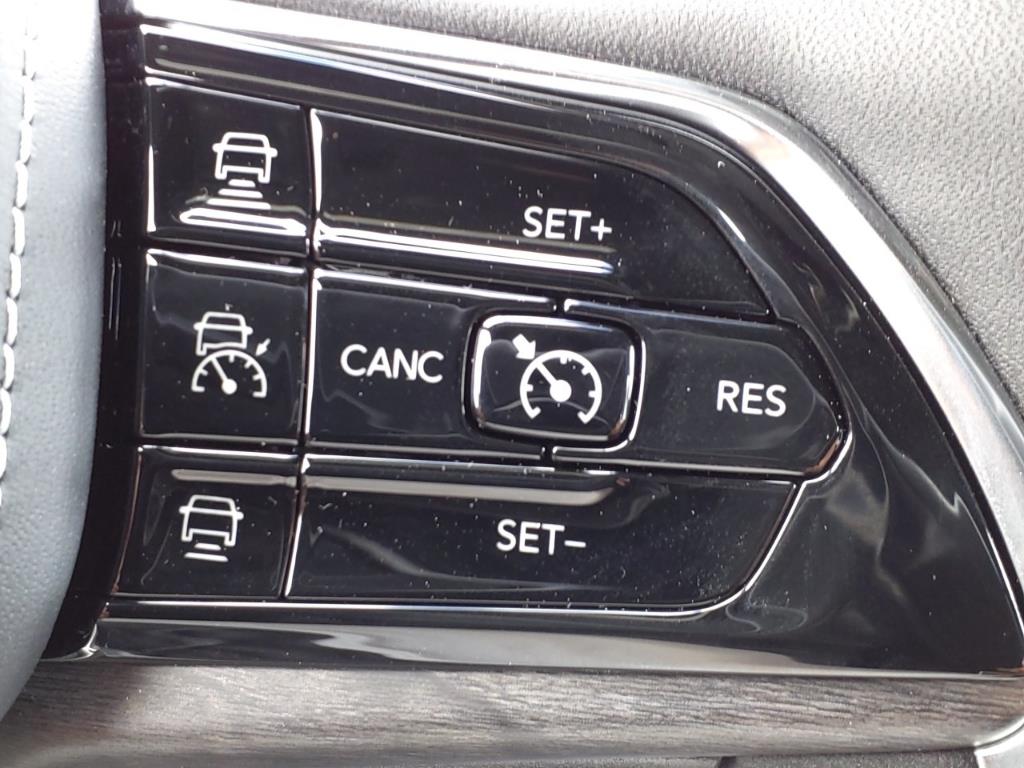 2024 Jeep Cherokee Overland 4xe photo 18