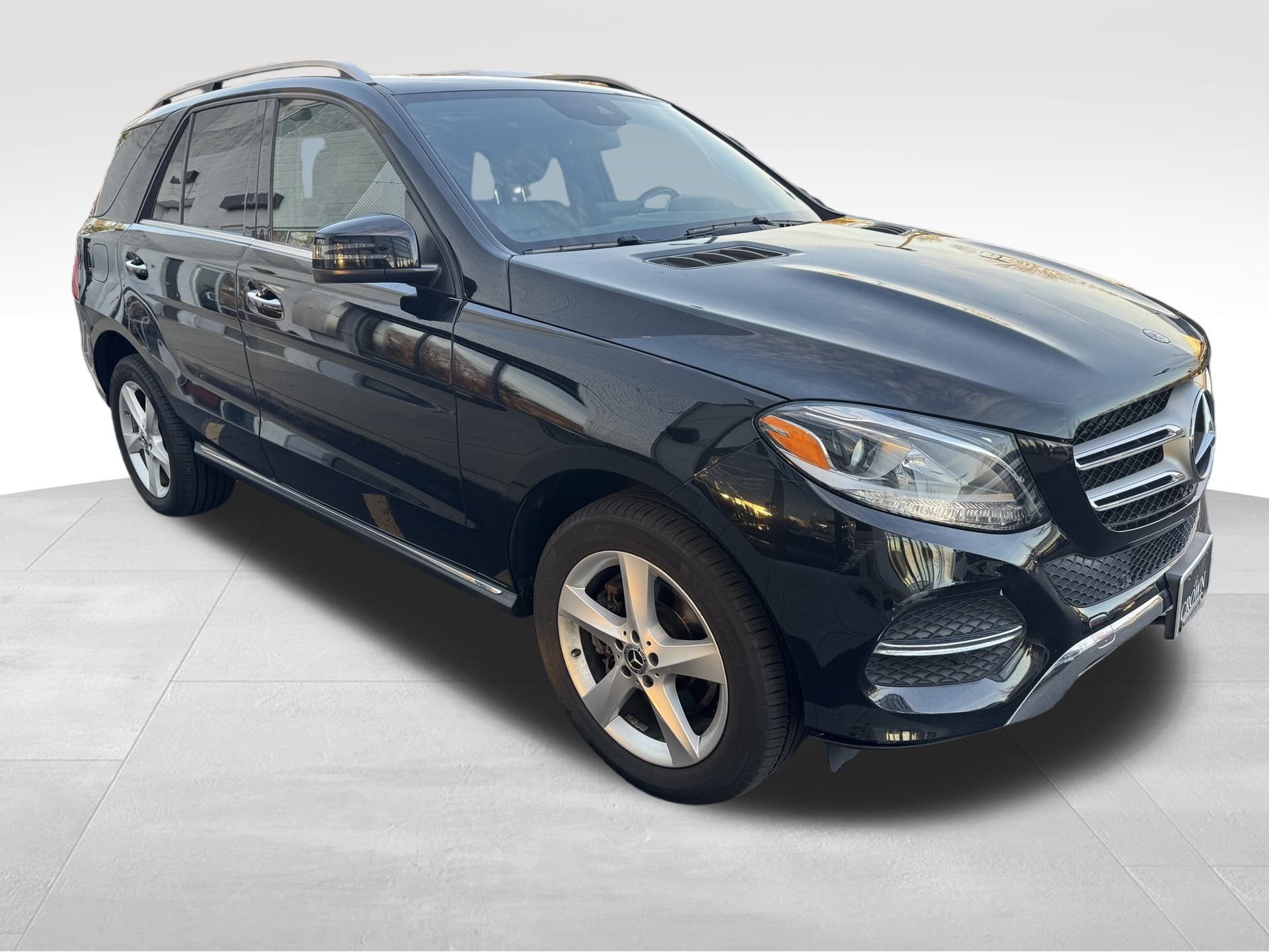 2019 Mercedes-Benz GLE-Class GLE400's photo