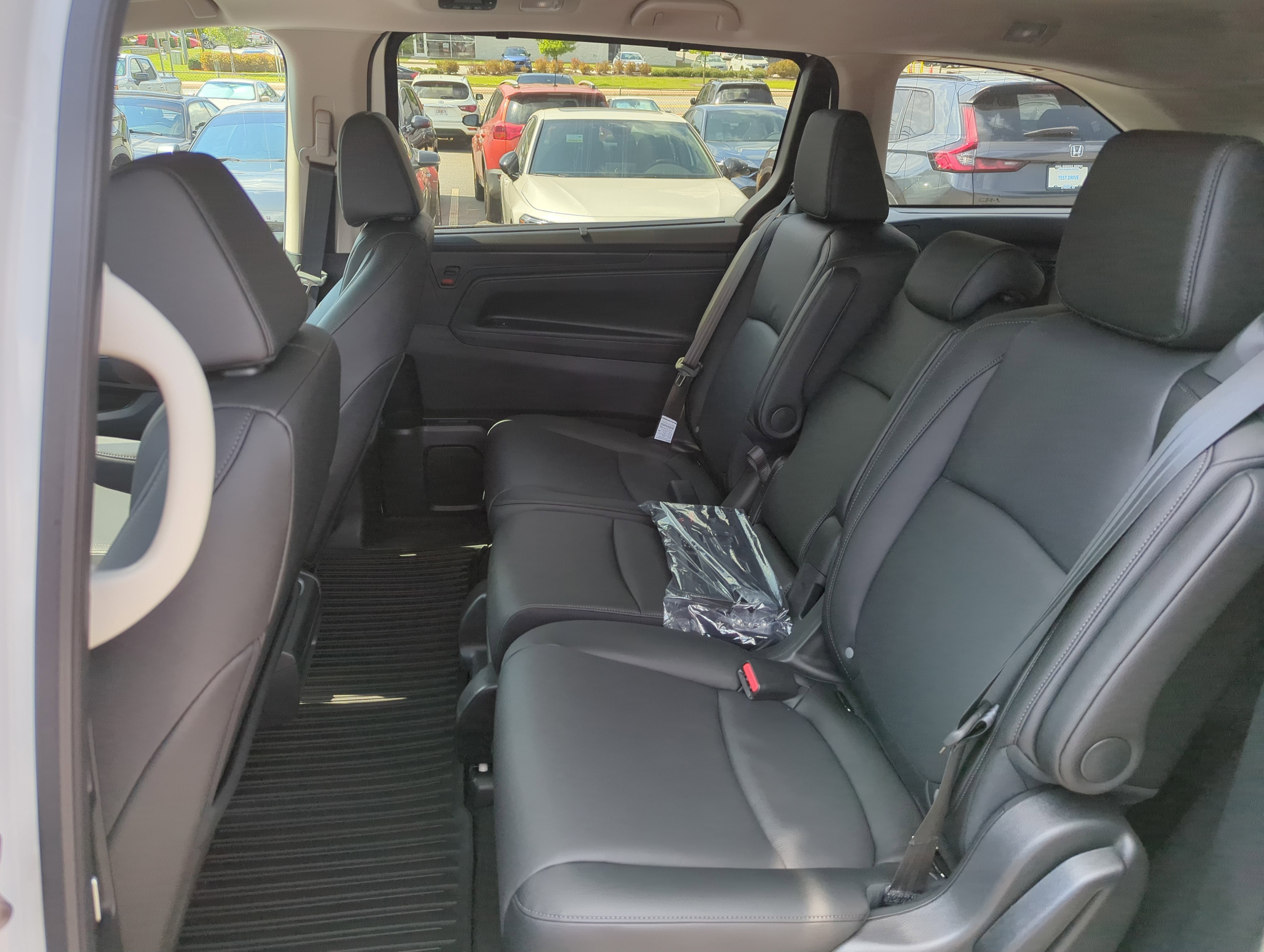 2026 Honda Odyssey EX-L photo 8