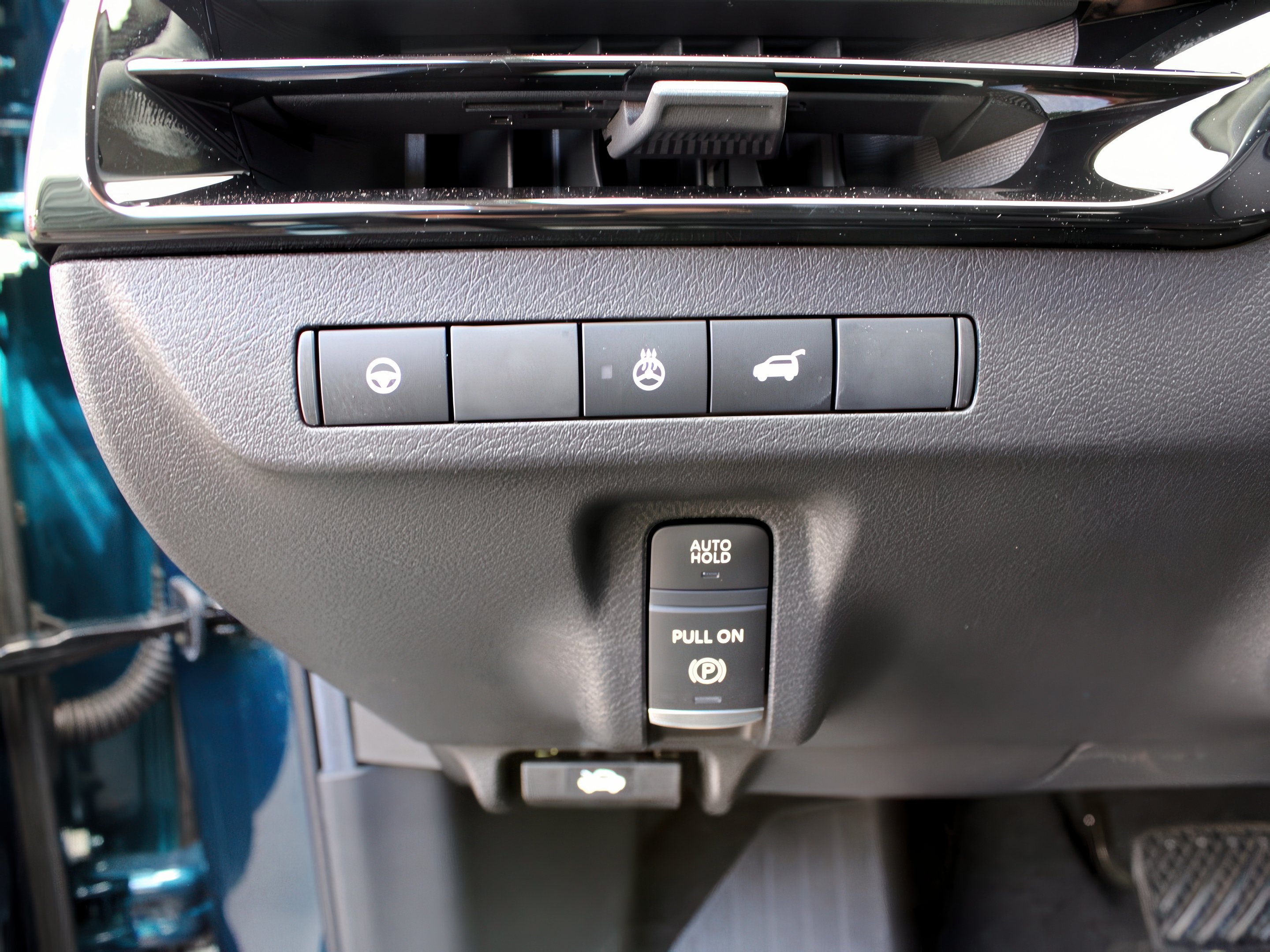 2025 Nissan Murano SL photo 13