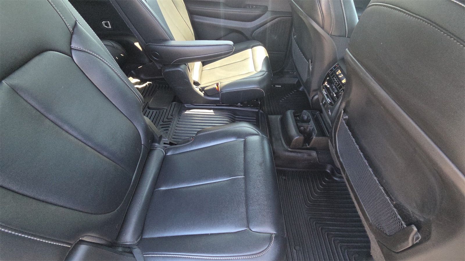 2024 Jeep Grand Cherokee Limited photo 23