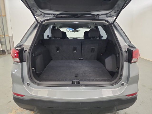 2023 Chevrolet Equinox LS photo 6
