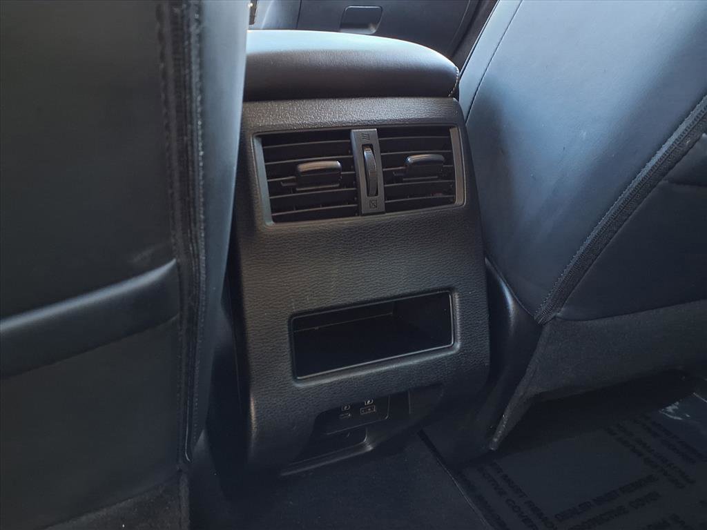 2024 Mitsubishi Outlander SE photo 4