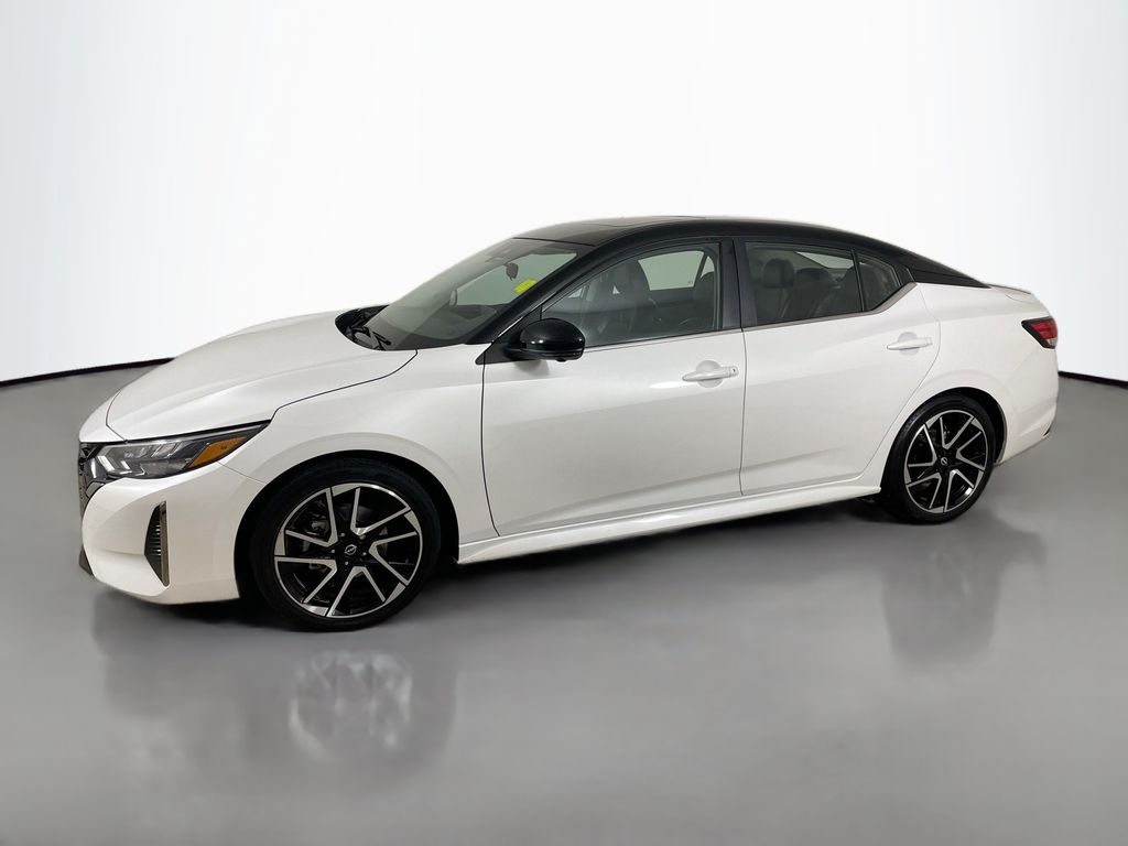 2024 Nissan Sentra SR photo 4