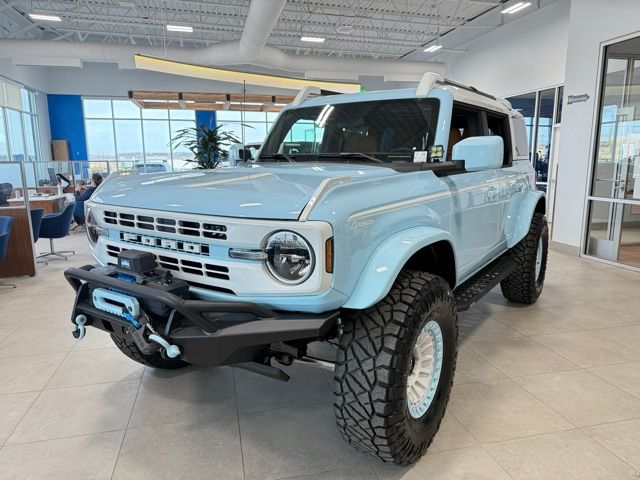 2025 Ford Bronco 4-Door Heritage Editon's photo