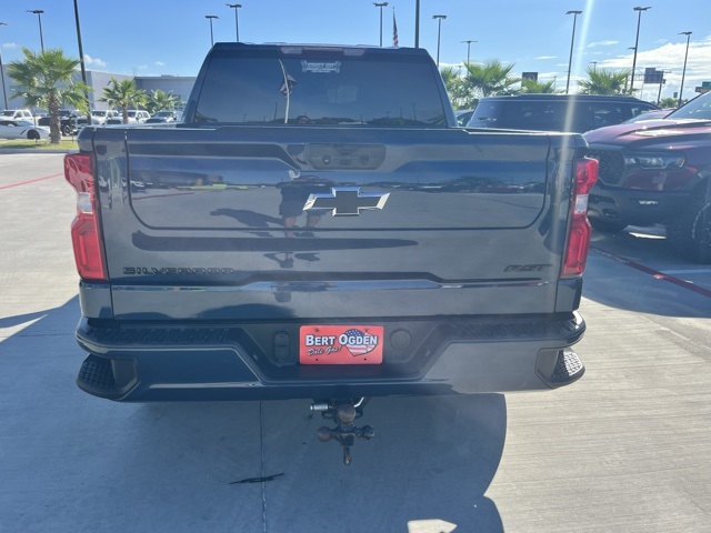 2023 Chevrolet Silverado 1500 RST photo 4