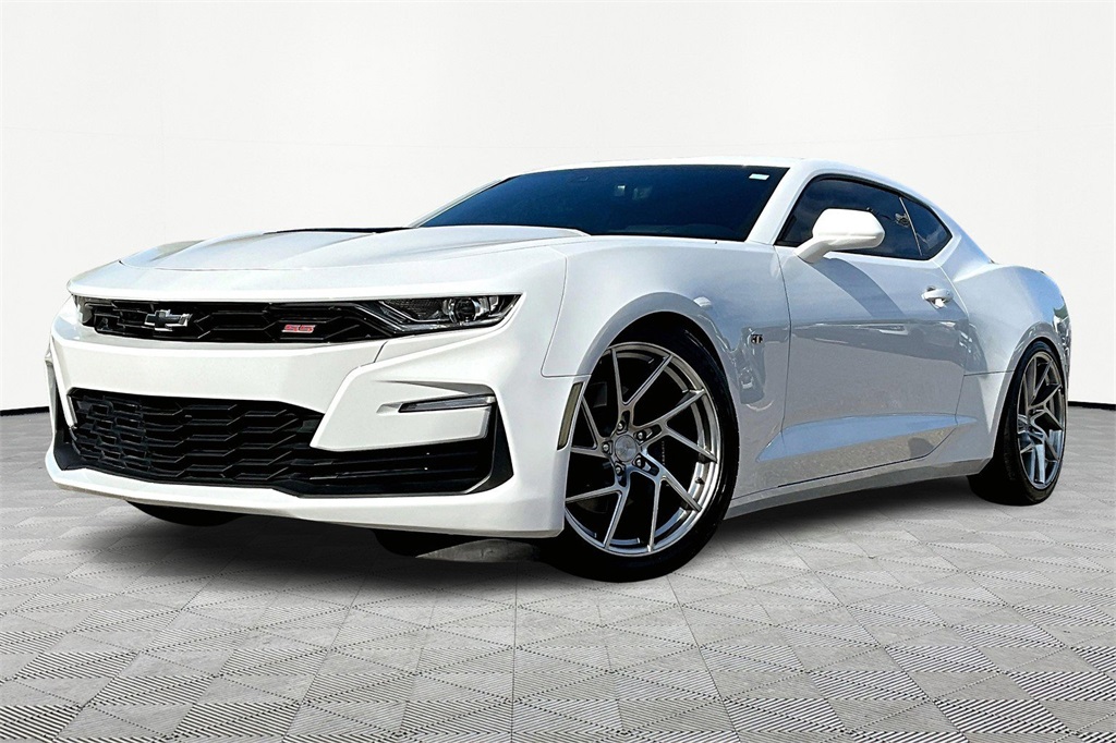 Used 2023 Chevrolet Camaro 2SS with VIN 1G1FH1R75P0160788 for sale in Kansas City