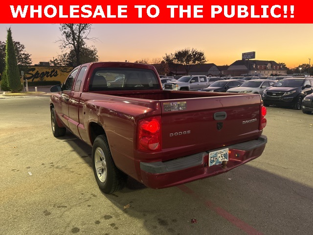 2011 Dodge Dakota ST photo 4