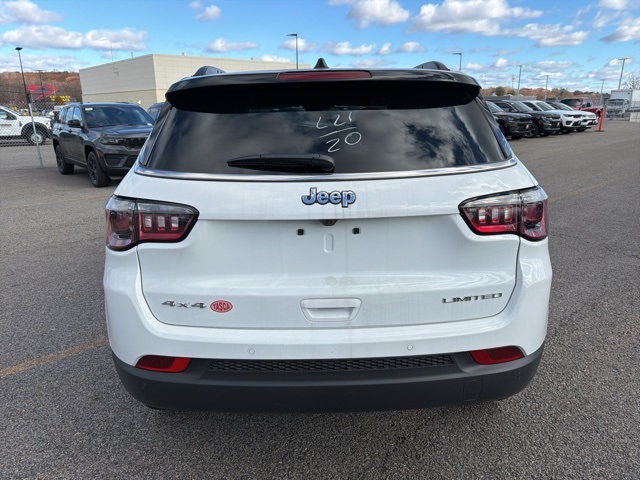 2026 Jeep Compass Limited photo 4