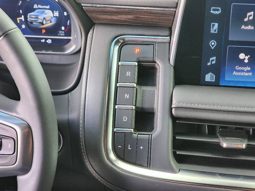 2023 Chevrolet Tahoe Z71 photo 9