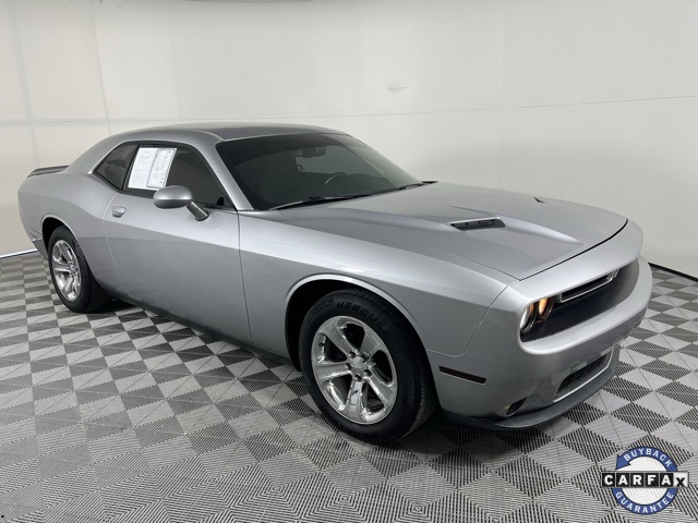 2018 Dodge Challenger SXT's photo