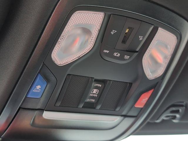2025 Ram 2500 Big Horn photo 13