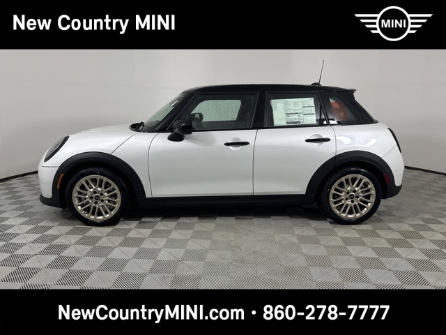 2025 Mini Cooper 4 Door Hardtop Signature photo 4