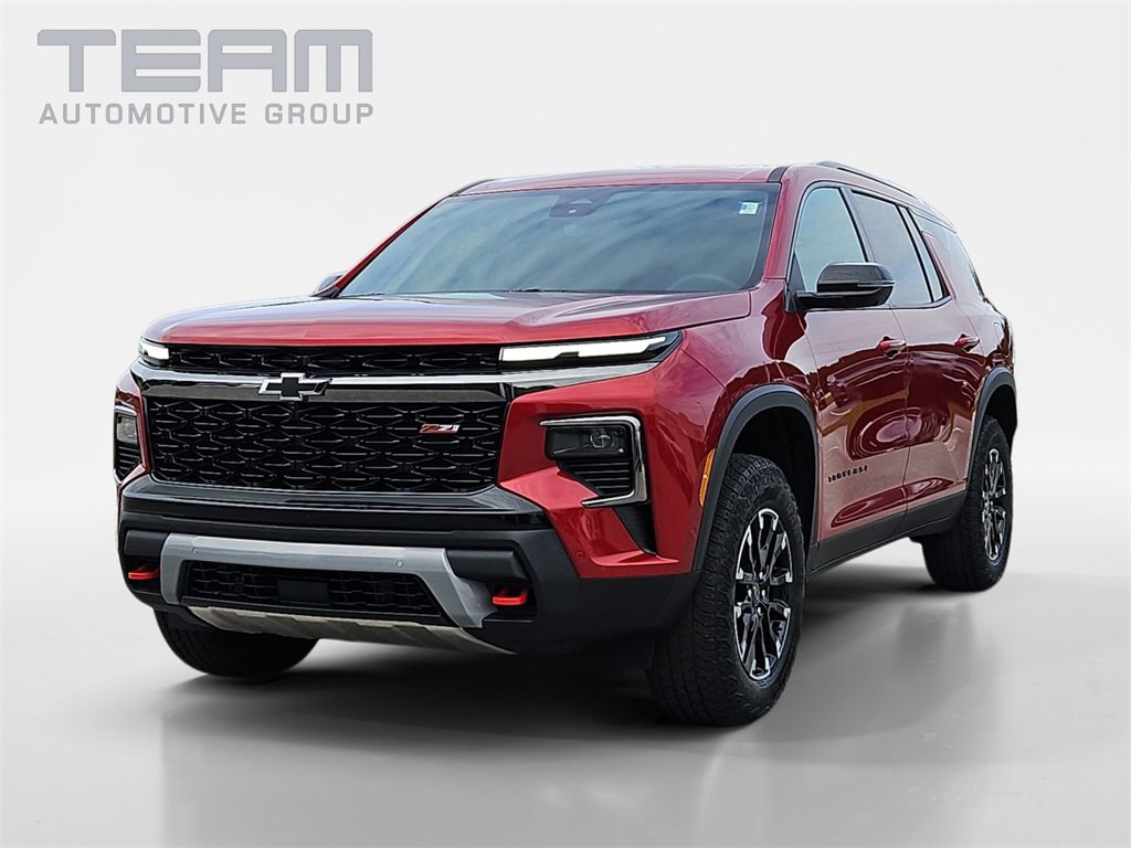 2026 Chevrolet Traverse Z71 photo 3