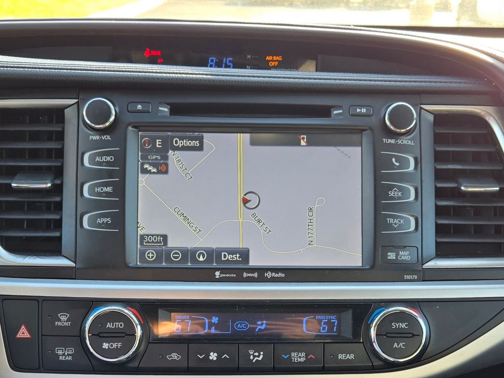 2017 Toyota Highlander SE XLE photo 19