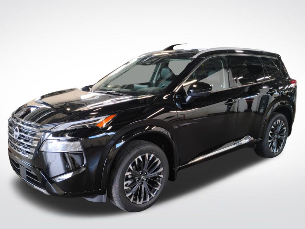 2026 Nissan Rogue Platinum's photo