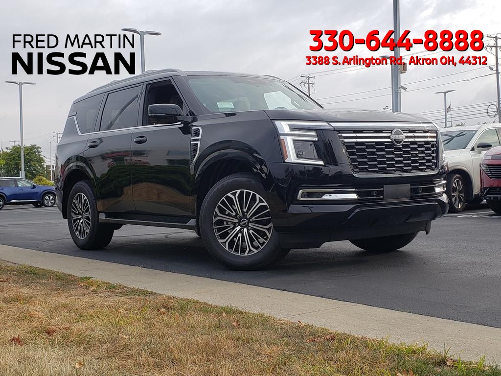 2026 Nissan Armada Platinum's photo