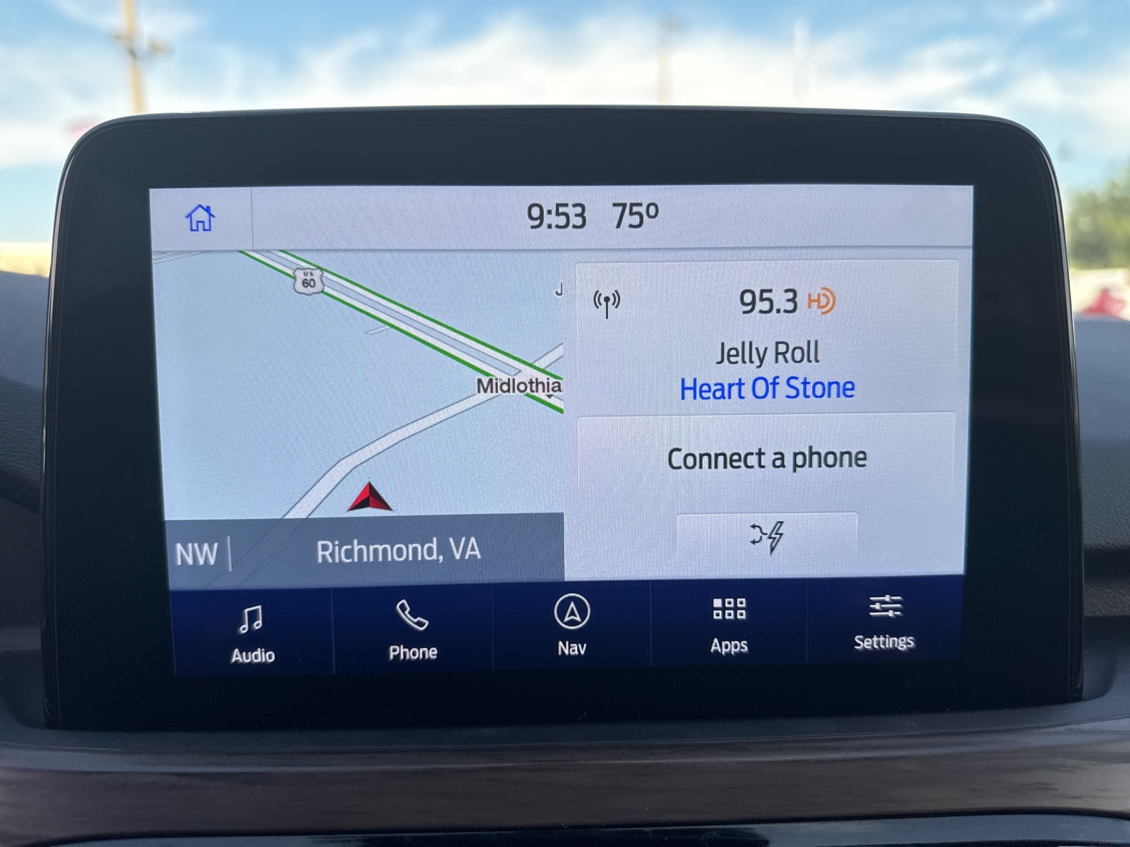2020 Ford Escape Titanium Hybrid photo 20