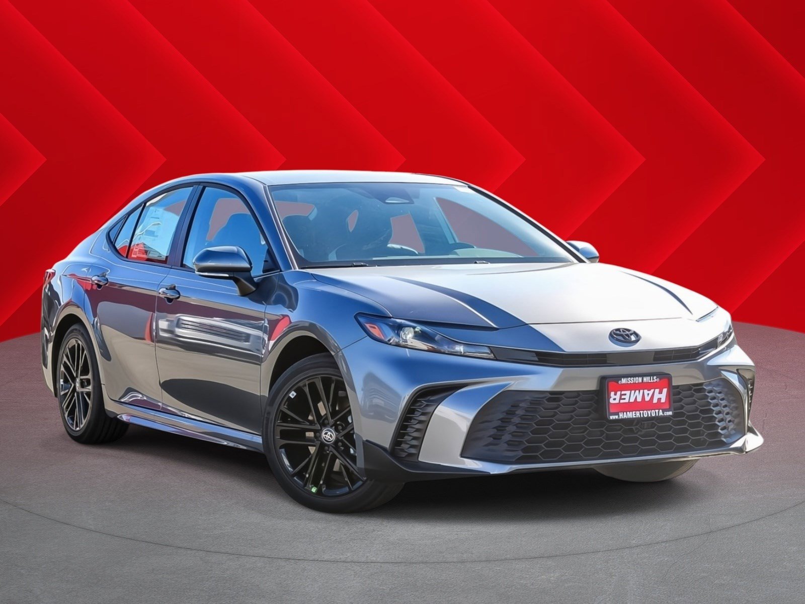 2026 Toyota Camry SE's photo