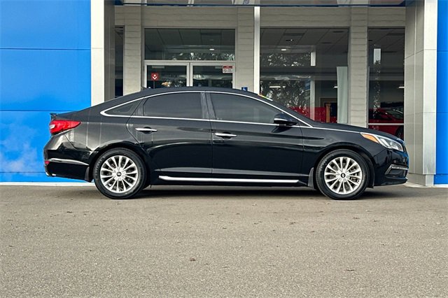 2015 Hyundai Sonata Limited photo 3