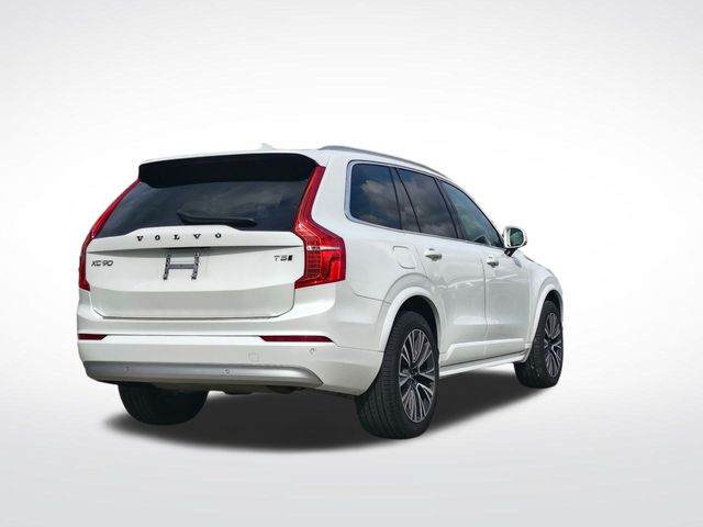 2022 Volvo XC90 T5 Momentum photo 7