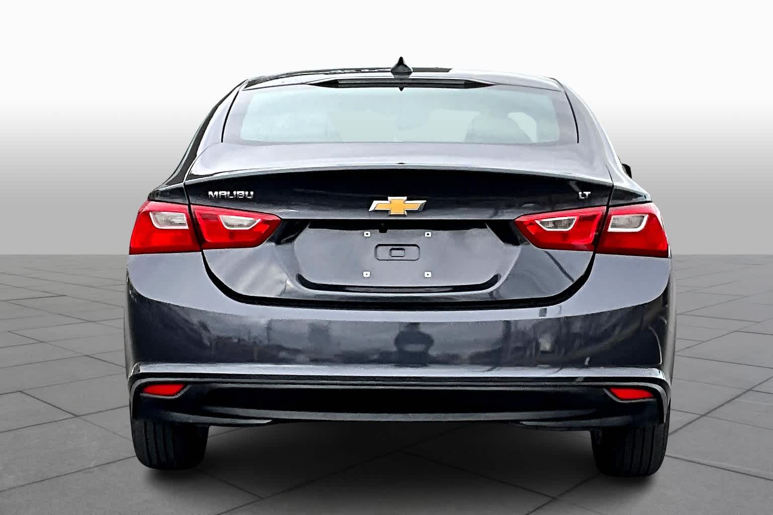 2023 Chevrolet Malibu 1LT photo 4