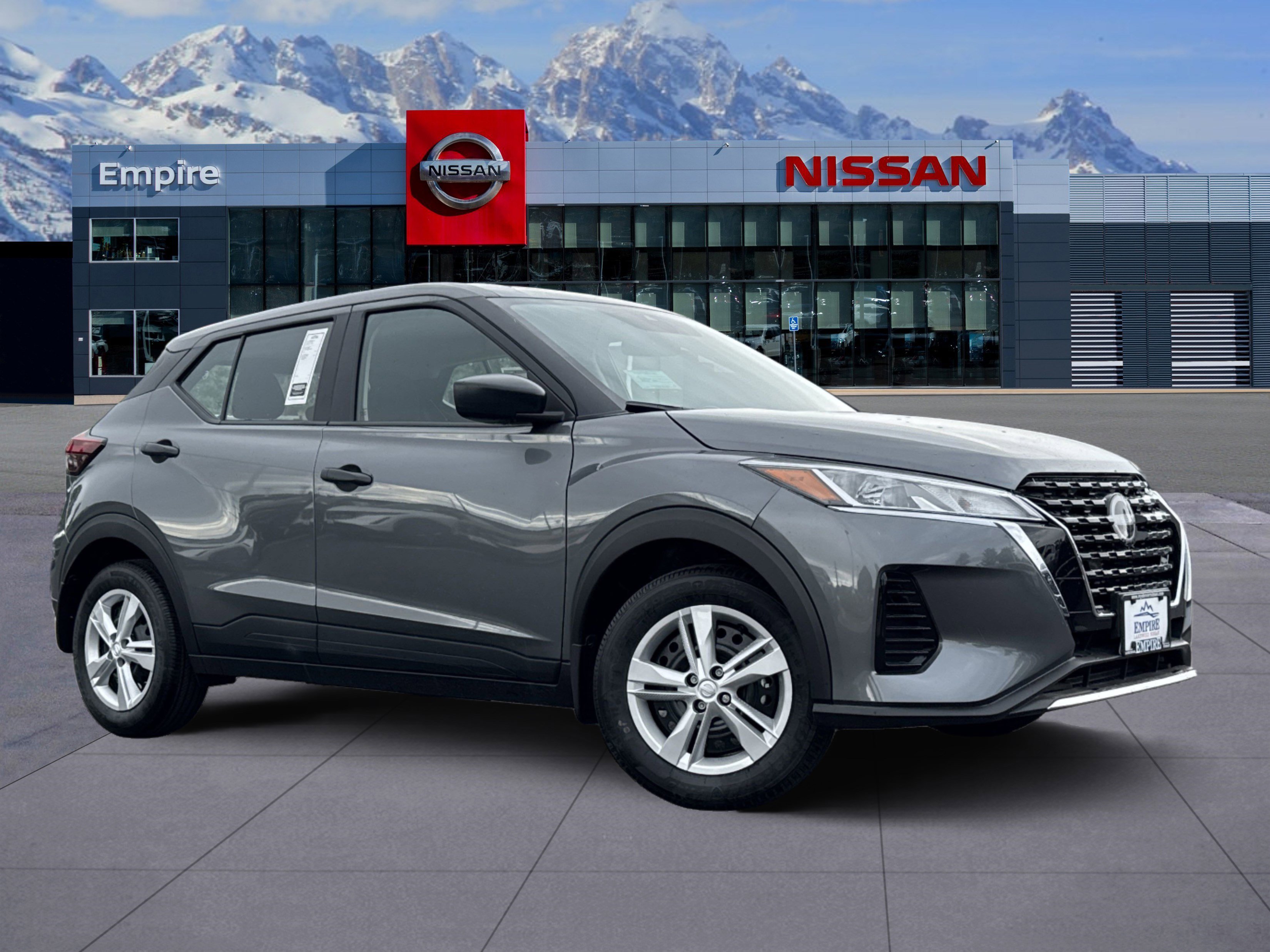 2025 Nissan KICKS PLAY Base's photo