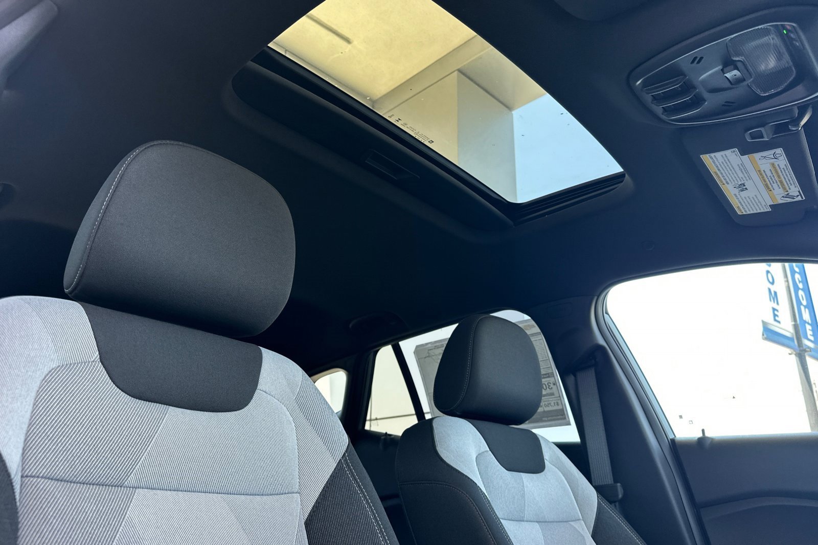 2025 Chevrolet Trax photo 16