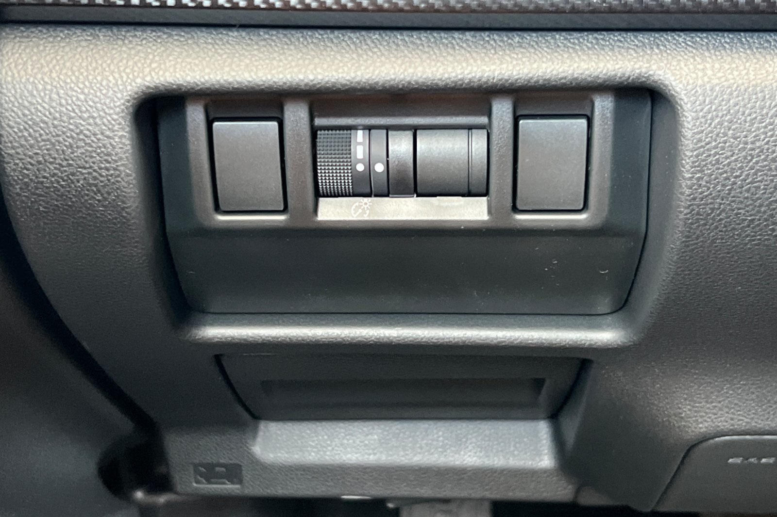 2025 Subaru Crosstrek Base photo 57
