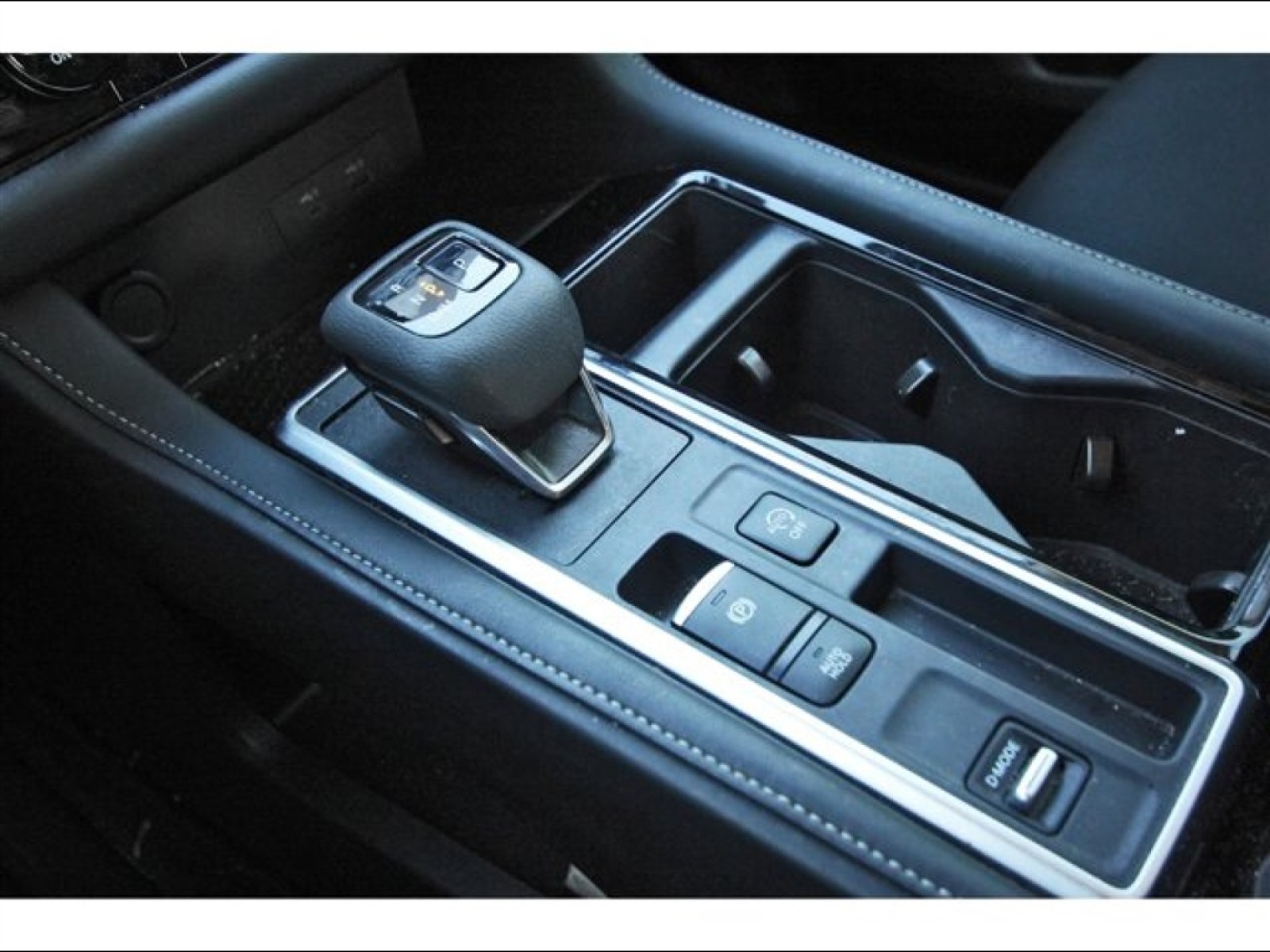 2025 Nissan Pathfinder SV Black at Robbins Nissan