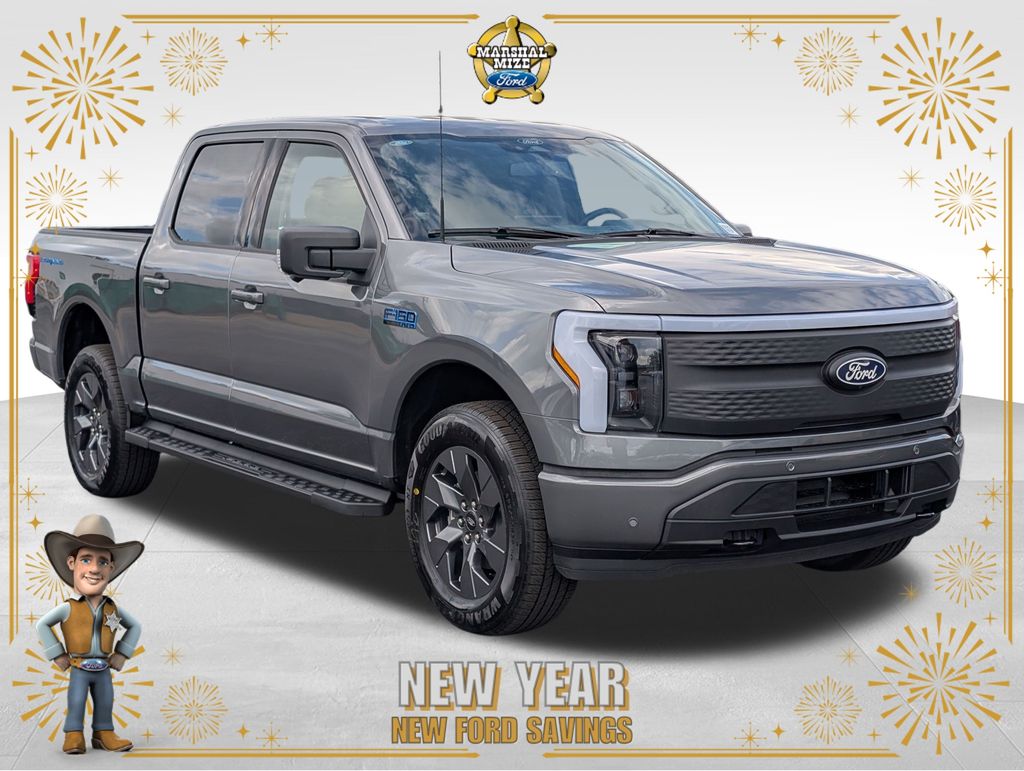 2025 Ford F-150 Lightning Flash's photo