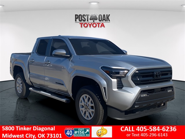 2025 Toyota Tacoma SR5's photo