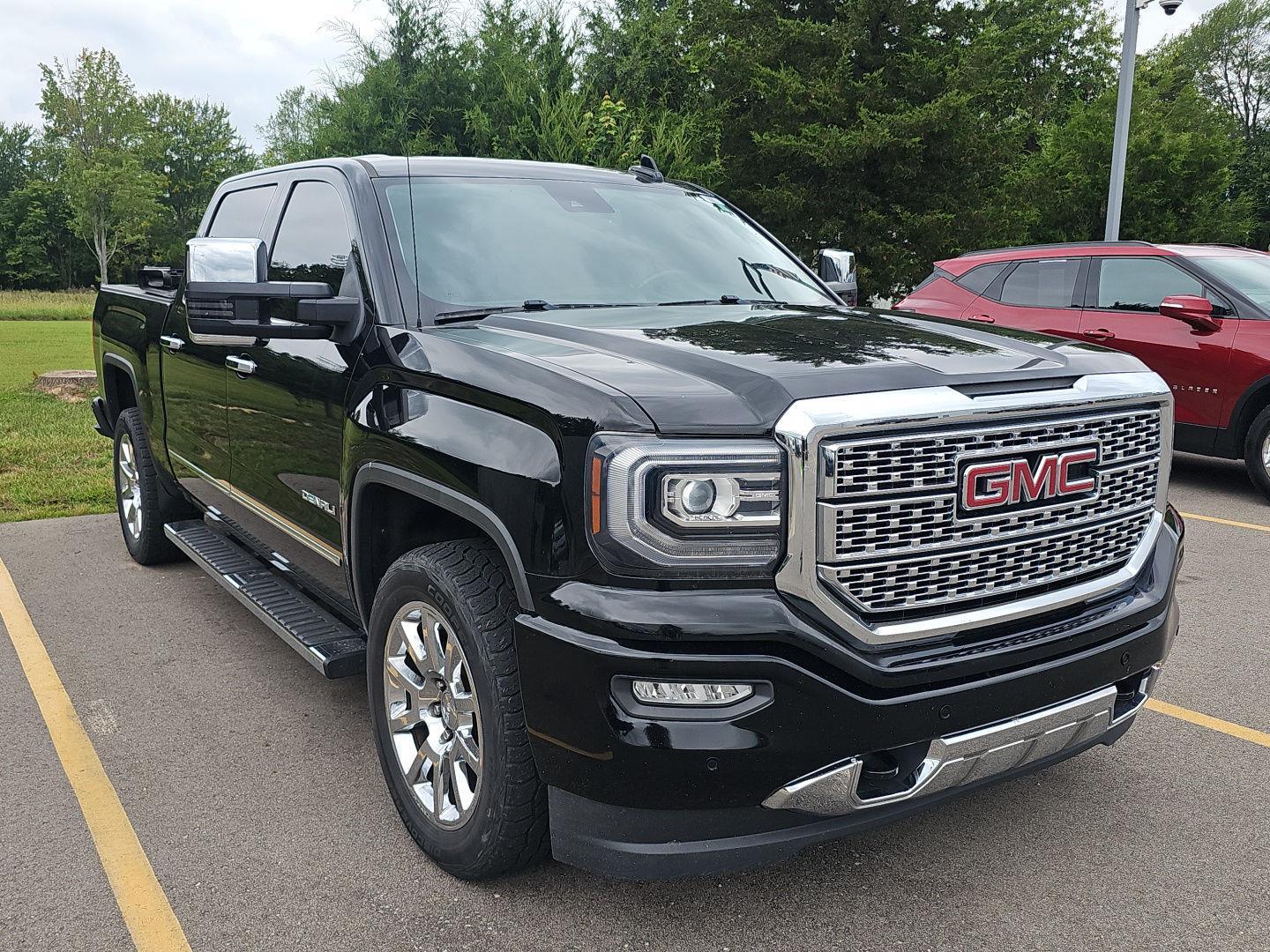 2017 Gmc Sierra 1500 Denali photo 2