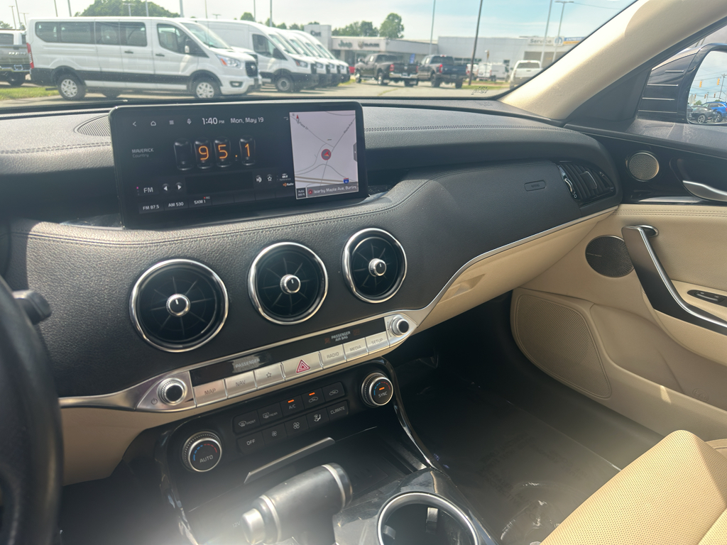 2023 Kia Stinger GT-Line photo 30