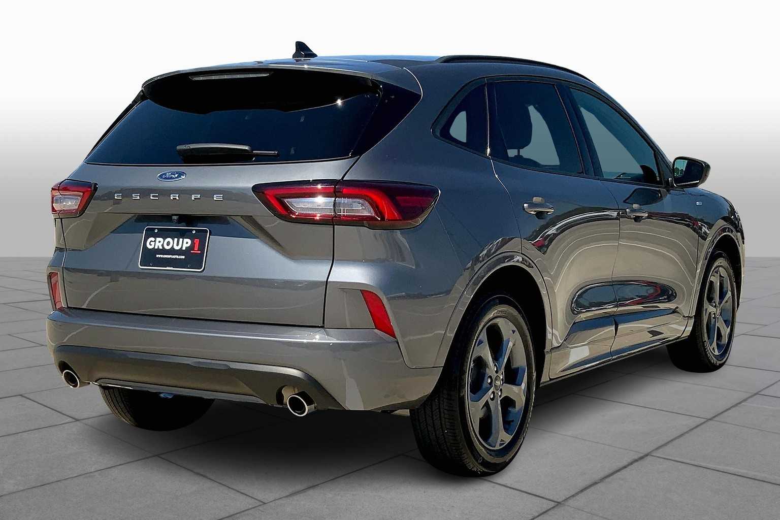 2024 Ford Escape ST-Line photo 10