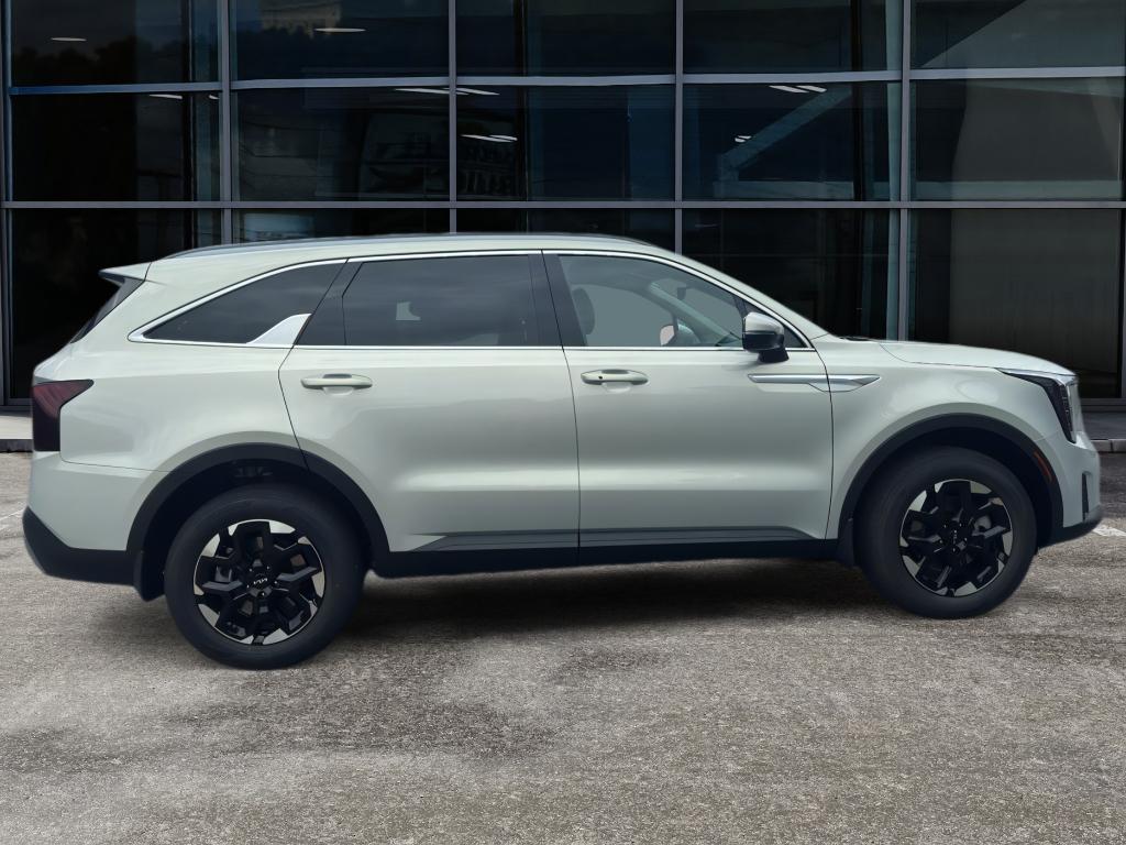 2026 Kia Sorento S photo 4