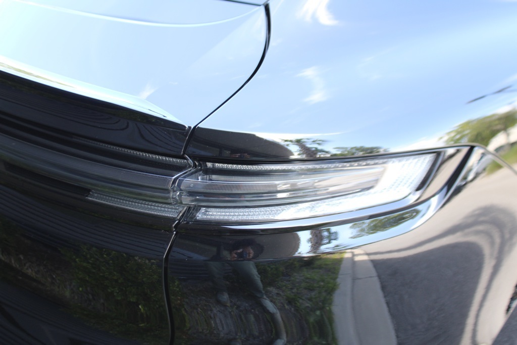 2025 Porsche Cayenne Coupe Base photo 8